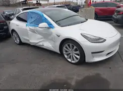 5YJ3E1EA6JF154656 2018 TESLA MODEL 3
