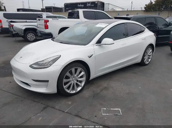 5YJ3E1EA6JF154656 2018 TESLA MODEL 3 - Image 2