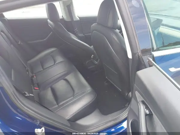5YJ3E1EA6JF160859 2018 TESLA MODEL 3 - Image 8