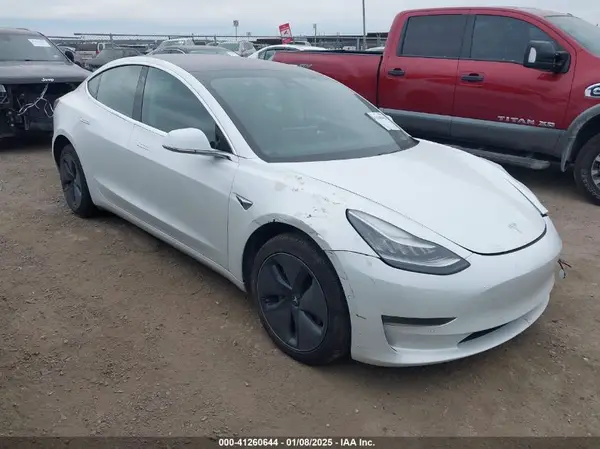 5YJ3E1EA6JF161557 2018 TESLA MODEL 3 - Image 1