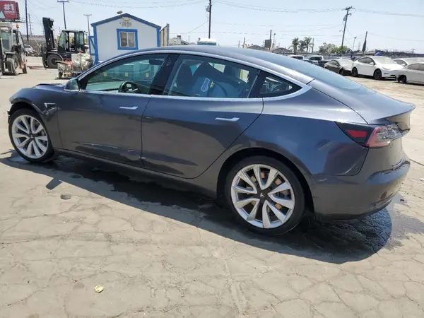 5YJ3E1EA6JF163227 2018 TESLA MODEL 3 - Image 2