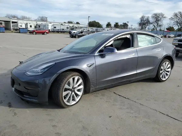 5YJ3E1EA6JF163292 2018 TESLA MODEL 3 - Image 1