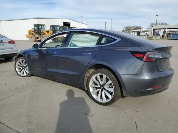5YJ3E1EA6JF163292 2018 TESLA MODEL 3 - Image 2
