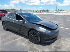 5YJ3E1EA6JF163535 2018 TESLA MODEL 3