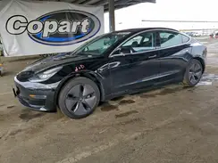 5YJ3E1EA6JF171599 2018 TESLA MODEL 3