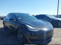 5YJ3E1EA6JF171635 2018 TESLA MODEL 3