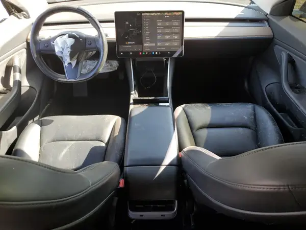 5YJ3E1EA6JF172624 2018 TESLA MODEL 3 - Image 8