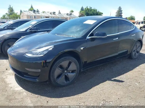 5YJ3E1EA6JF173336 2018 TESLA MODEL 3 - Image 2