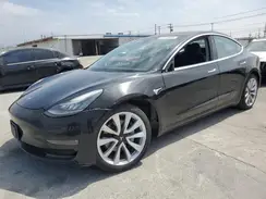 5YJ3E1EA6JF176429 2018 TESLA MODEL 3