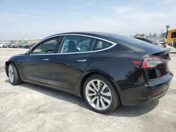 5YJ3E1EA6JF176429 2018 TESLA MODEL 3 - Image 2