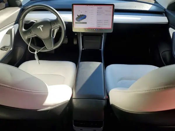 5YJ3E1EA6JF178245 2018 TESLA MODEL 3 - Image 8