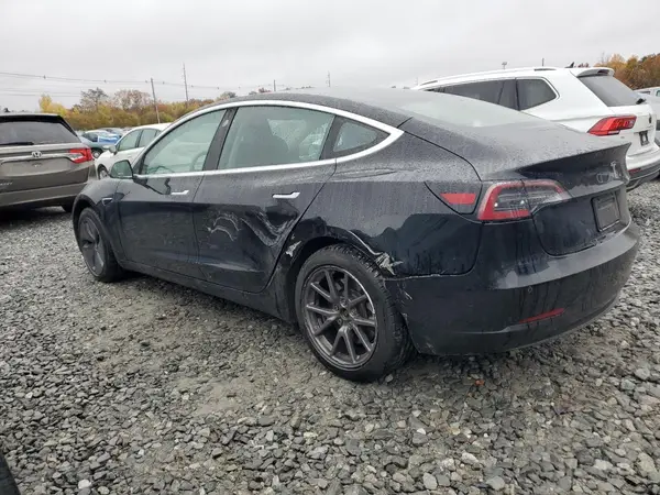 5YJ3E1EA6KF189974 2019 TESLA MODEL 3 - Image 2