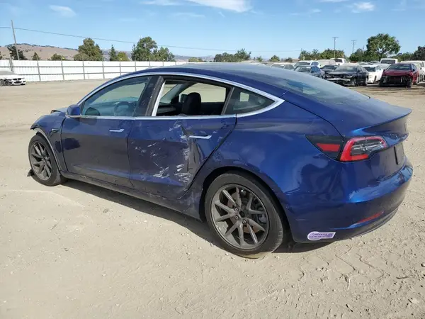5YJ3E1EA6KF190476 2019 TESLA MODEL 3 - Image 2