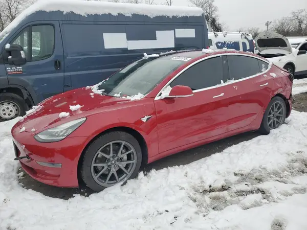 5YJ3E1EA6KF190686 2019 TESLA MODEL 3 - Image 1