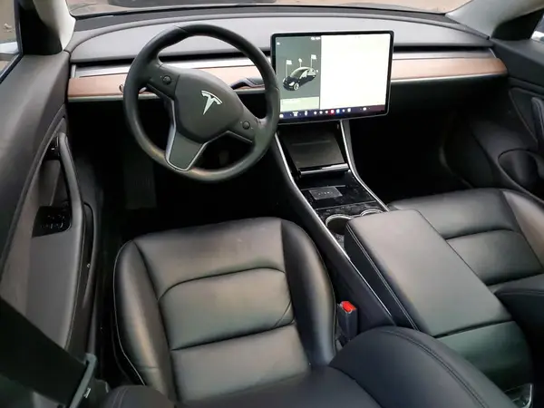 5YJ3E1EA6KF296829 2019 TESLA MODEL 3 - Image 8