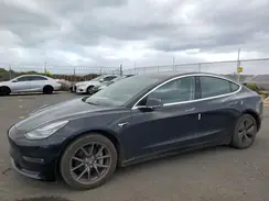 5YJ3E1EA6KF297205 2019 TESLA MODEL 3