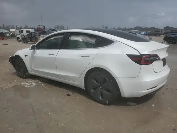 5YJ3E1EA6KF299956 2019 TESLA MODEL 3 - Image 2