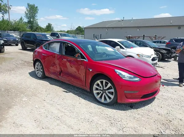 5YJ3E1EA6KF300989 2019 TESLA MODEL 3 - Image 1