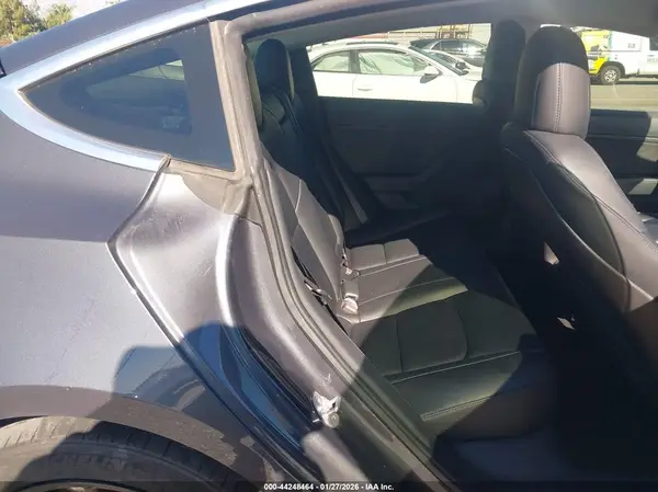 5YJ3E1EA6KF308283 2019 TESLA MODEL 3 - Image 8