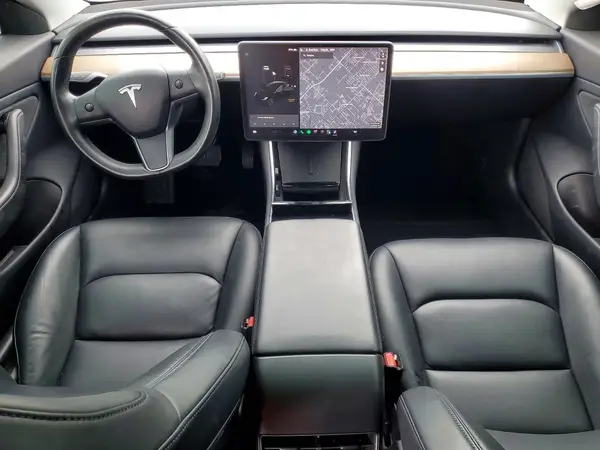 5YJ3E1EA6KF308588 2019 TESLA MODEL 3 - Image 8