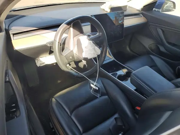 5YJ3E1EA6KF309109 2019 TESLA MODEL 3 - Image 8