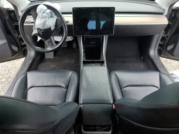 5YJ3E1EA6KF310938 2019 TESLA MODEL 3 - Image 8