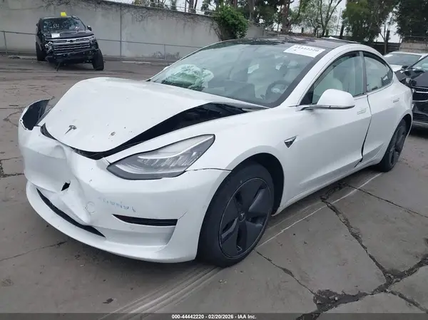 5YJ3E1EA6KF314911 2019 TESLA MODEL 3 - Image 2