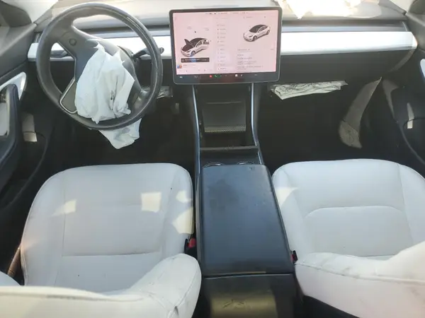5YJ3E1EA6KF317985 2019 TESLA MODEL 3 - Image 8