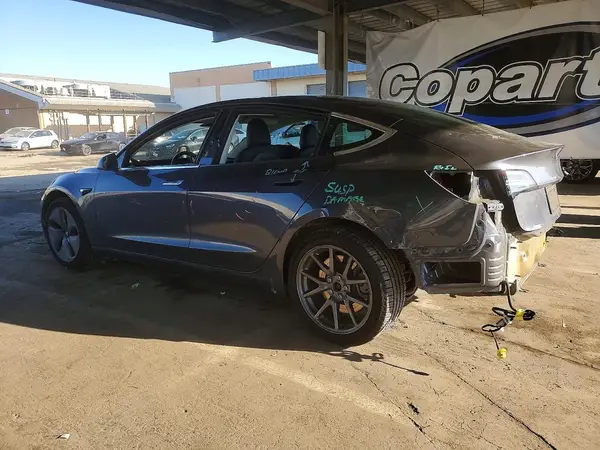 5YJ3E1EA6KF321678 2019 TESLA MODEL 3 - Image 2