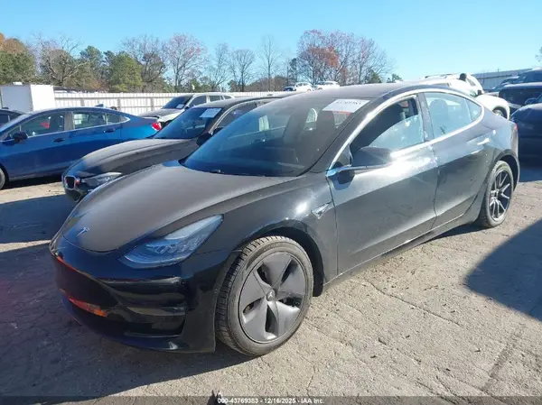 5YJ3E1EA6KF323947 2019 TESLA MODEL 3 - Image 2