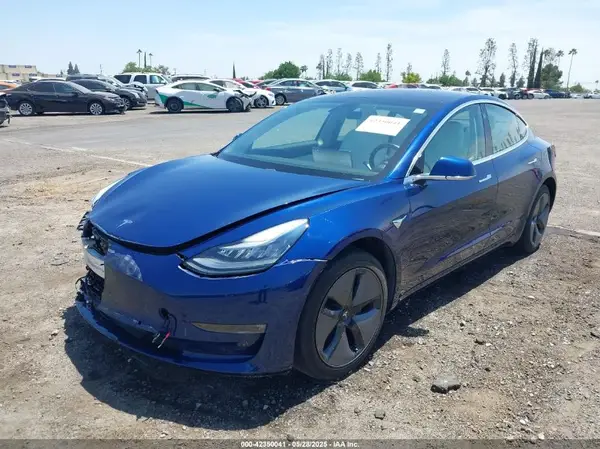 5YJ3E1EA6KF324452 2019 TESLA MODEL 3 - Image 2