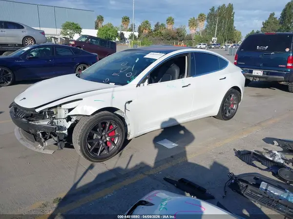 5YJ3E1EA6KF326587 2019 TESLA MODEL 3 - Image 2