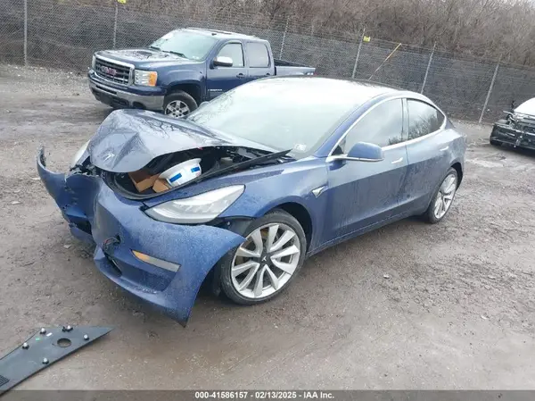 5YJ3E1EA6KF332812 2019 TESLA MODEL 3 - Image 2