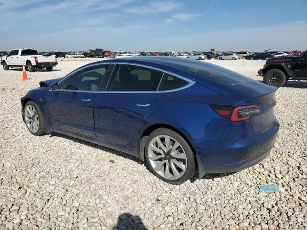 5YJ3E1EA6KF332972 2019 TESLA MODEL 3 - Image 2