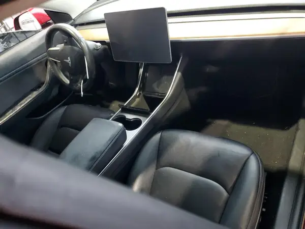 5YJ3E1EA6KF396512 2019 TESLA MODEL 3 - Image 8