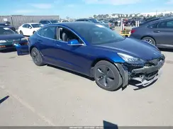 5YJ3E1EA6KF396736 2019 TESLA MODEL 3