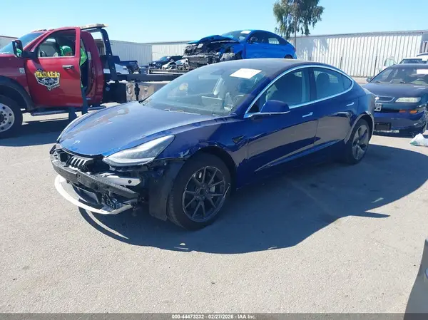 5YJ3E1EA6KF396736 2019 TESLA MODEL 3 - Image 2