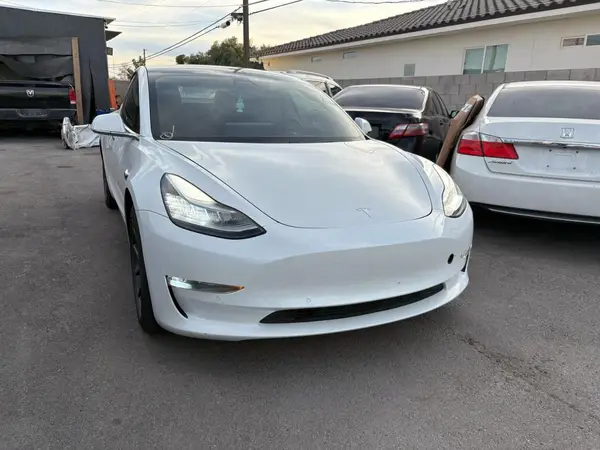 5YJ3E1EA6KF397109 2019 TESLA MODEL 3 - Image 1
