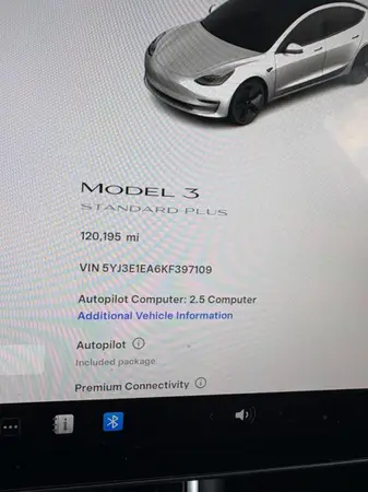 5YJ3E1EA6KF397109 2019 TESLA MODEL 3 - Image 8