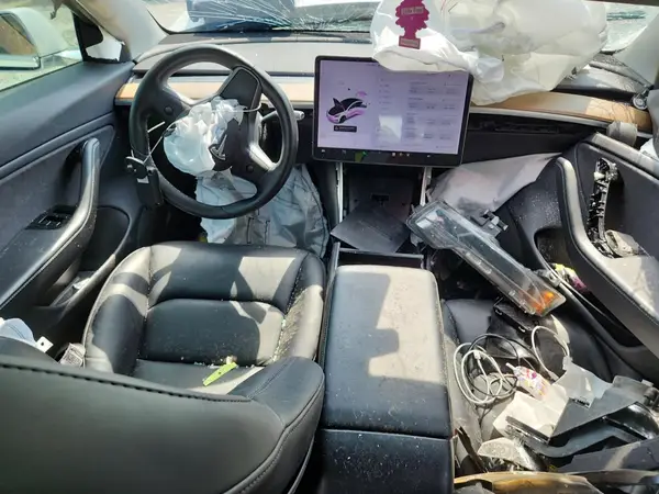 5YJ3E1EA6KF397269 2019 TESLA MODEL 3 - Image 8