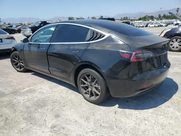 5YJ3E1EA6KF397711 2019 TESLA MODEL 3 - Image 2
