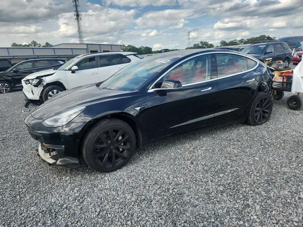 5YJ3E1EA6KF398213 2019 TESLA MODEL 3 - Image 1