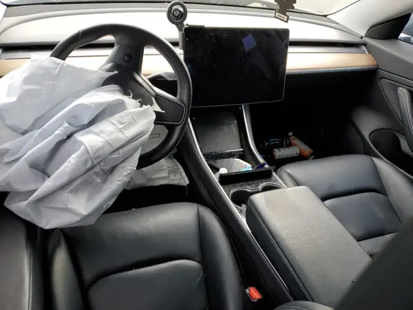 5YJ3E1EA6KF400204 2019 TESLA MODEL 3 - Image 8
