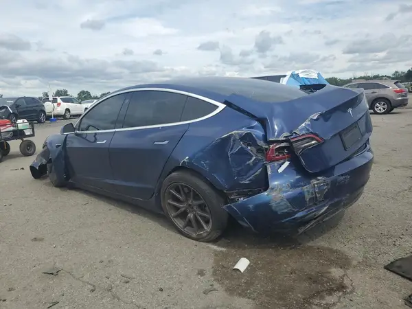 5YJ3E1EA6KF400882 2019 TESLA MODEL 3 - Image 2