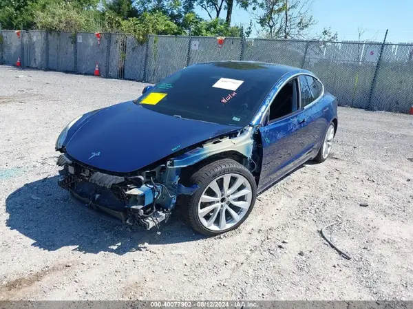 5YJ3E1EA6KF402308 2019 TESLA MODEL 3 - Image 2