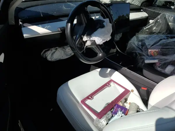 5YJ3E1EA6KF402664 2019 TESLA MODEL 3 - Image 8