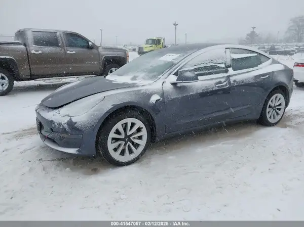 5YJ3E1EA6KF411011 2019 TESLA MODEL 3 - Image 2
