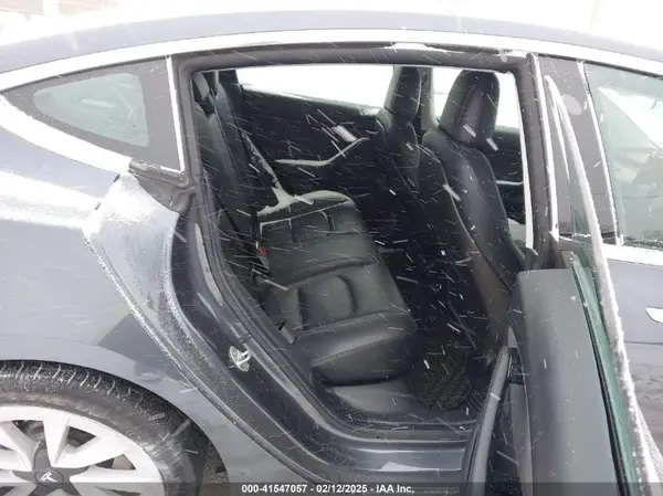 5YJ3E1EA6KF411011 2019 TESLA MODEL 3 - Image 8