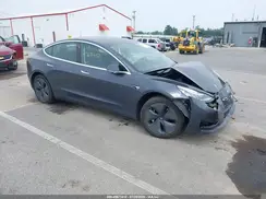 5YJ3E1EA6KF411039 2019 TESLA MODEL 3