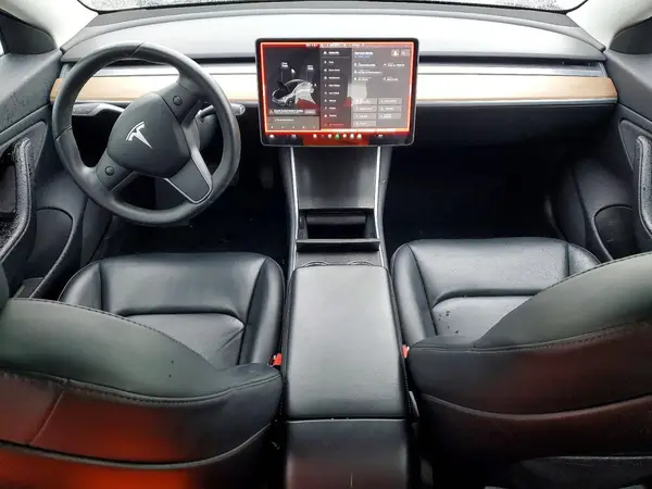 5YJ3E1EA6KF411168 2019 TESLA MODEL 3 - Image 8